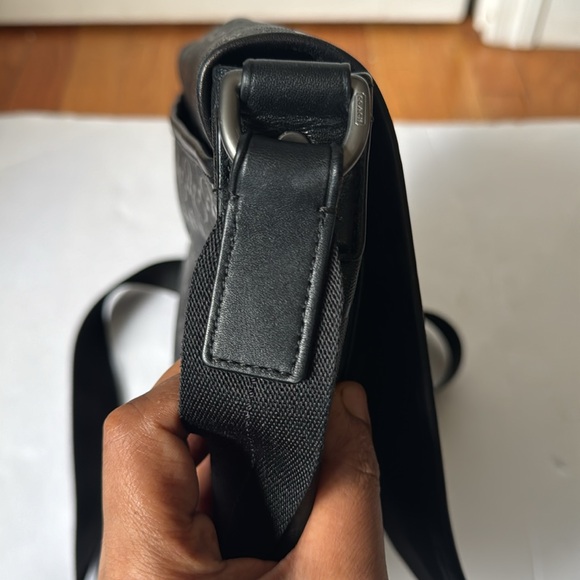 Coach messenger bag - Picture 9 of 13
